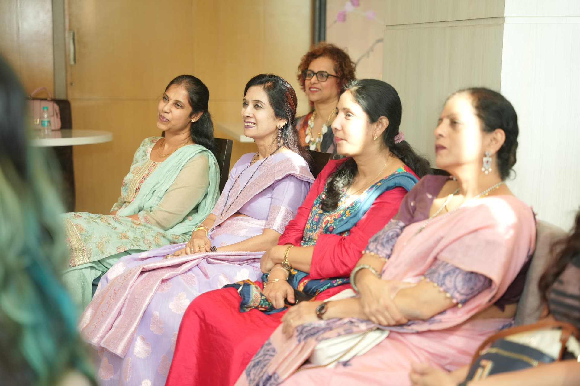 An attentive row of well-wishers.